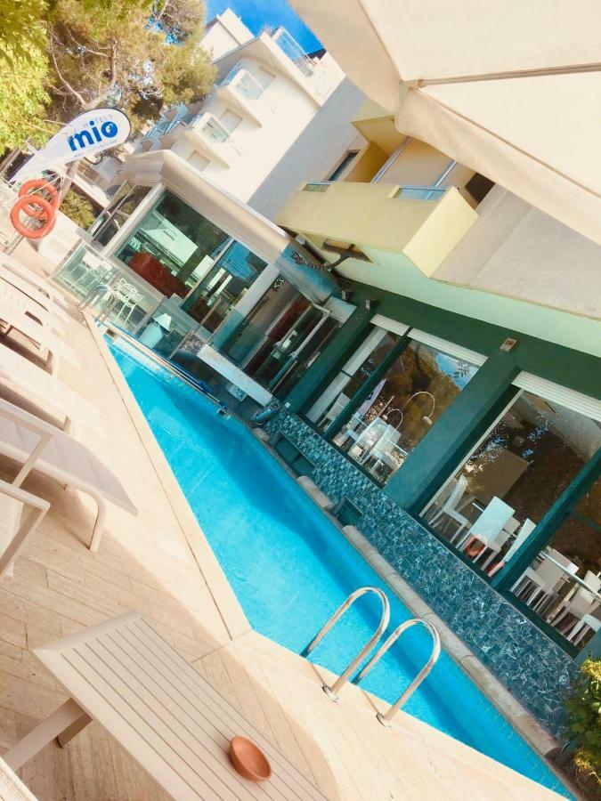 Hotel Montecarlo Vista Mare Riccione Esterno foto